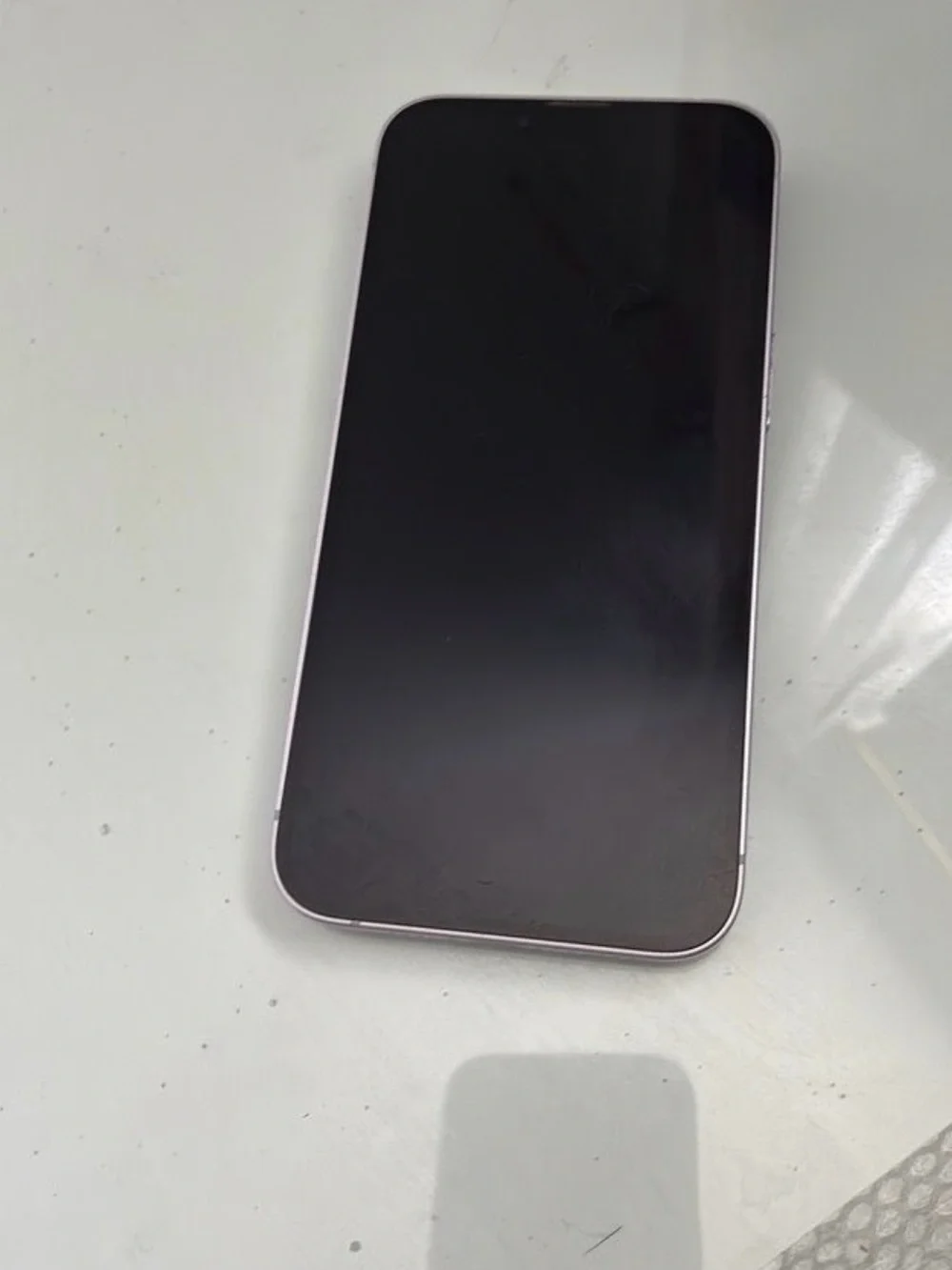 Apple iPhone 14 - excellent condition.